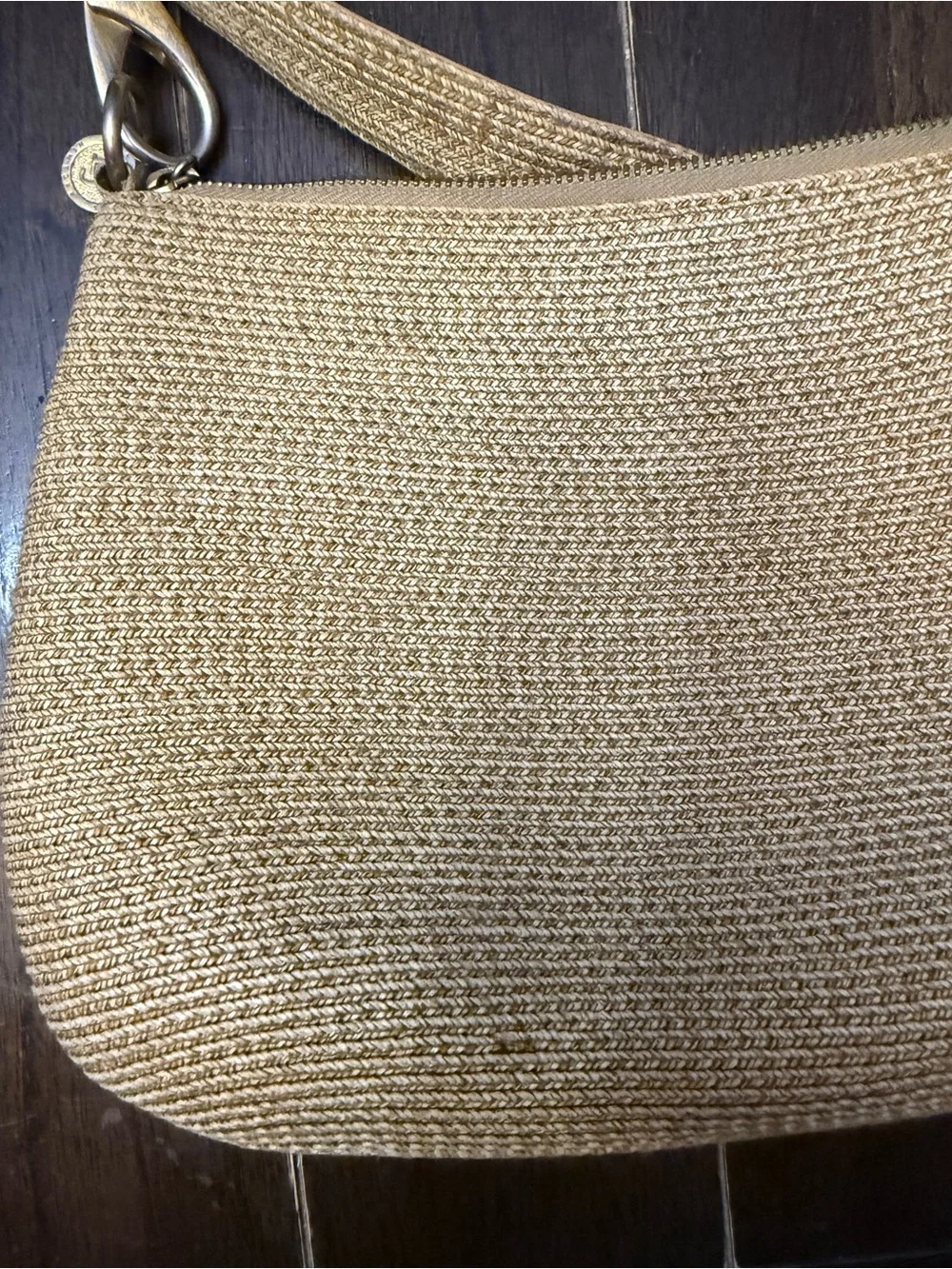 Eric Javits Woven Shoulder Bag Tan Gold Zip Top Summer Resort Purse